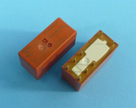 24V 8A/250V 2STP RT424A24 SCHRACK