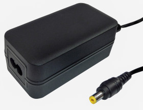 Adapter AC/DC Uwy 5V dc Iwy 0 → 3A Złącze 2,1 x 5,5 mm 15W, typ wtyczki: Złącze 2-stykowe IEC