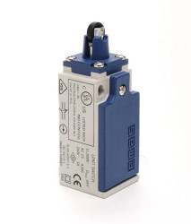 Łącznik L5 w obudowie z tworzywa, 1NC+1NO, popychacz z rolką z tworzywa, T0-L5K13MUP331