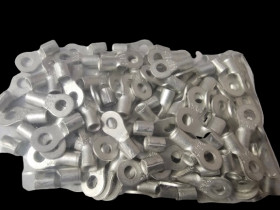 Końcówka kablowa oczkowa SZ4-4 4mm2 M4 Tracon 10szt