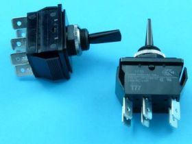 AEC-1770-HOAAA PRZEŁ.3-POZ.16A/250V AC