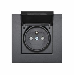 Gniazdo VIKO z uziemieniem, przesłonami styków i klapką - antracyt - NOVELLA