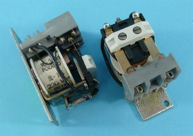 R-15 220VAC 2P 1505-1214-3200 BEZ OBUDOW