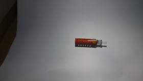 Przycisk miniaturowy Chwilowy 4PDT, montaż PCB KNITTER-SWITCH