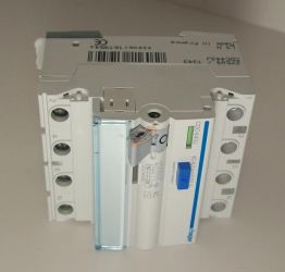 CDC440J Wyłącznik różnicowoprądowy 4P 40A/30mA Typ AC Hager