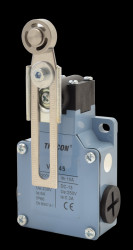 Wyłącznik krańcowy NO NC IP66 szeroki z dźwignią i rolką Tracon