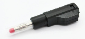 25.450.2 wtyk bananowy 4mm bezpieczny 600V / 32A / CATII, czarny