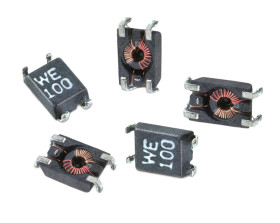 Cewka indukcyjna drutowa SMD 47 μH ±50% SRF: 100kHz Idc 300mA, rdzeń ferrytowy