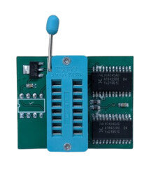 Adapter SPI Flash 1,8V do programatorów
