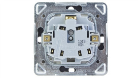 Impresja Gniazdo Bryzgoszczelne Z/U Ip44 Z Przesłonami Klapka Ecru...