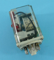 R-15 110V 3P 1510-xxxx-1110 PRZEKAŹNIK