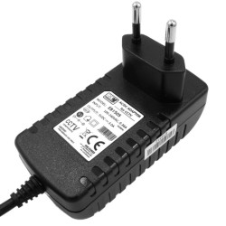 Zasilacz ZI 5V/3A EB 1505 wtyk 2,1/5,5