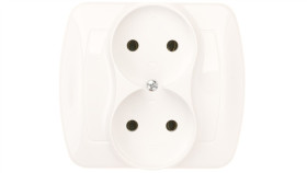 Simon Akord Gniazdo Podwójne B/U 16A Ip20 Białe Ag2/11