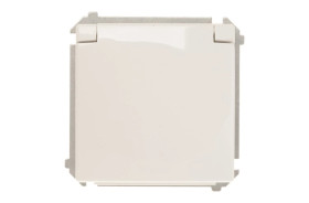 Simon Basic Gniazdo bryzgoszczelne pojedyncze z/u 16A IP44 z klapką pełną BMGZ1B.01/11