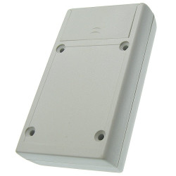 Z32J Obudowa (27x65x110) jasna z klapką na baterie