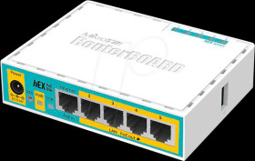 RB750UPR2 hEX PoE lite with 650 MHz CPU, 64 MB RAM, 4x PoE Out, USB