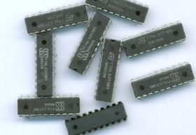 74373 T74LS373B1 UKŁAD SCALONY