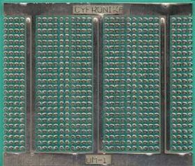 PĹytka uniwersalna UM-1