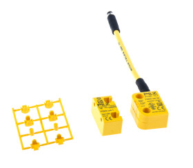 Bezdotykowy wyłącznik bezpieczeństwa, 24 V DC, IP67, IP6K, IP9K, 26,4 x 37 x 19 mm, Kategoria 4 (EN ISO 13849-1), Pilz