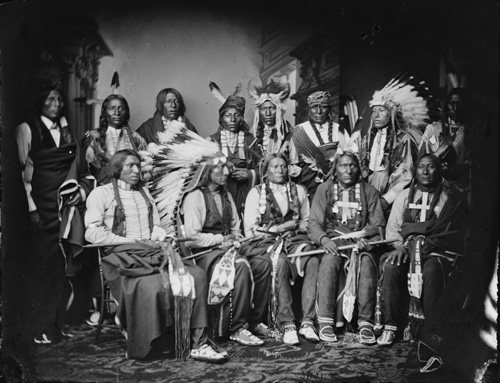 Red Cloud with a group of Sioux