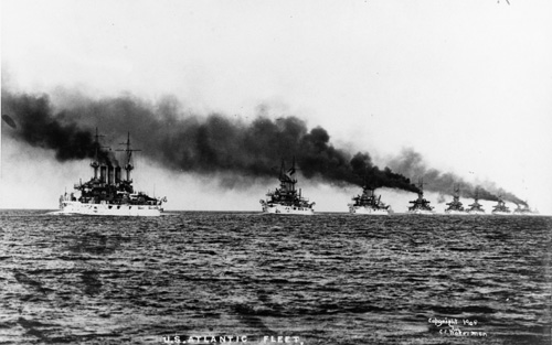 The battle fleet underway