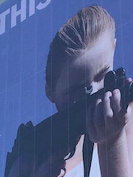 Gottfried-Helnwein-Der-Hingucker