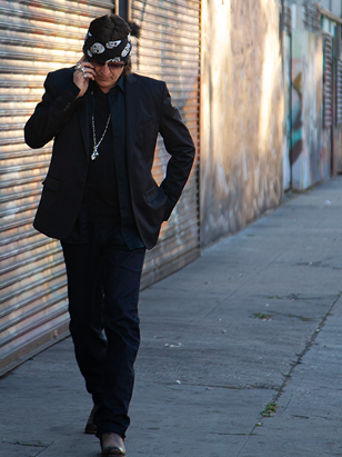 Gottfried-Helnwein-Kunst-muss-gar-nichts