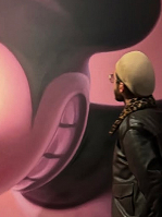 Sergio-Ramos-at-the-opening-of-the-Helnwein-Show-at-Museo-Solo-Contemporary