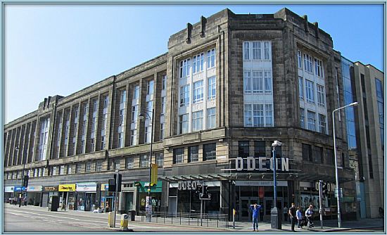 lothian house occupies the entire street block between morrison street & fountainbridge