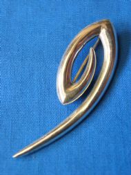 Sterling Silver Swirl Brooch £25.00 inc. FREE postage.