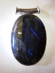 Labradorite Pendant, £75.00 inc. FREE postage.