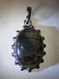 Labradorite Pendant, £27.50 inc. FREE postage.