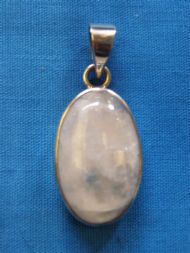 Rainbow Moonstone Pendant, £25.00 inc. FREE postage.
