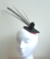 Black Felt Fascinator.