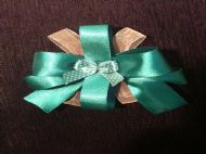 green bow with cream net ribbon and green mini bow