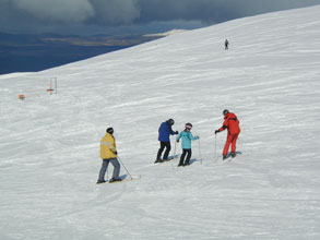 aviemore ski school lessons on cairngorm