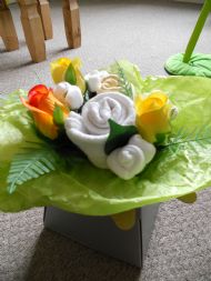 Neutral baby bouquet