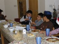 cubs at xmas dinner