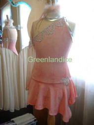 Eleanor design in Apricot