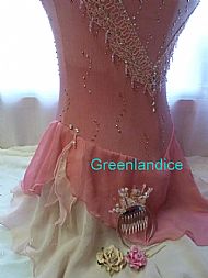 Anais design dress close up