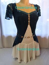 Elizabeth Grace design Green/Ivory