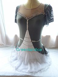 Elizabeth/Grace design in Grey/White