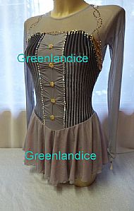 Mae design in Grey/gold