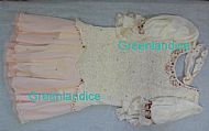 Sarah design in Vanilla/Apricot