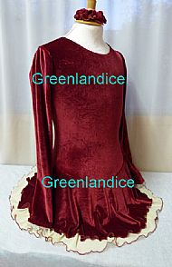 SARAH design in Red velvet