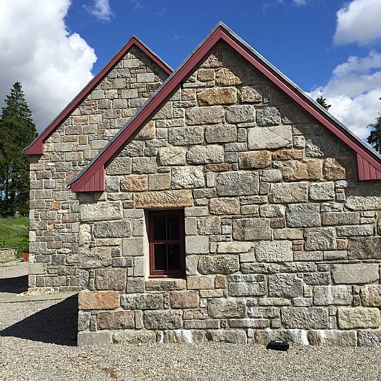 Reclaimed Scottish Granite makes ideal random walling