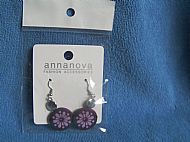 Earrings item 01