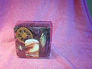Pot Pourri: Various Fragrances Mulled Wine,  Chestnut & Nutmeg, Mistletoe, & Hollyberry. 