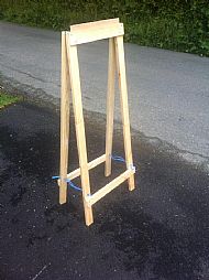 Baseboard legs
