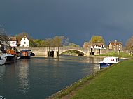 A stormy Abingdon bridge